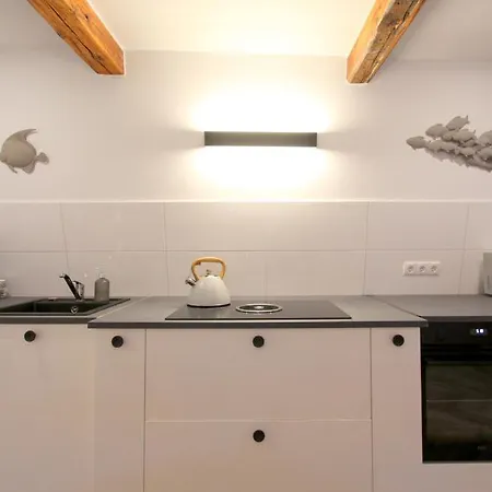 Pematra Haus Waterkant - Fewo Piratennest Lübeck Extérieur photo